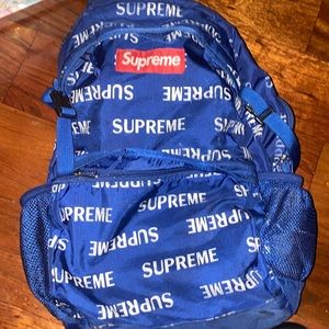 Supreme Bookbag need gone fast